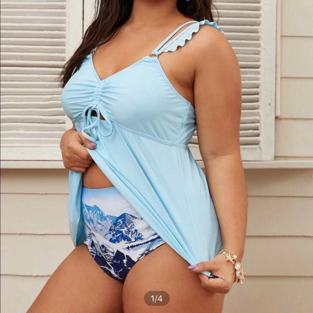 Shein swimsuit size 2xl fits like an 18/20